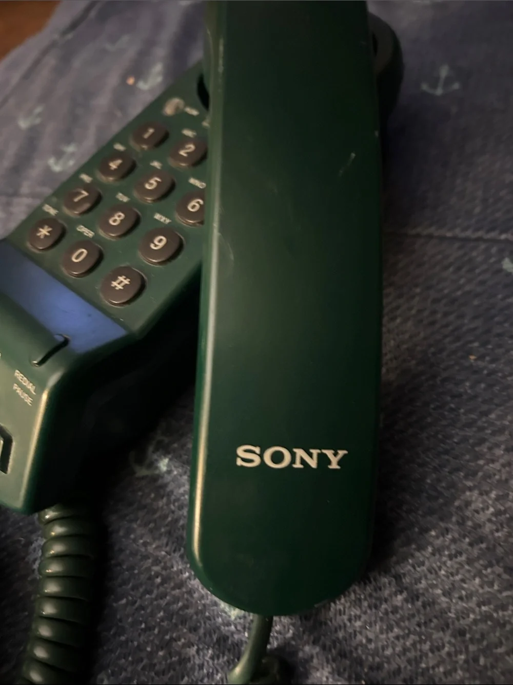 Sony corded desk